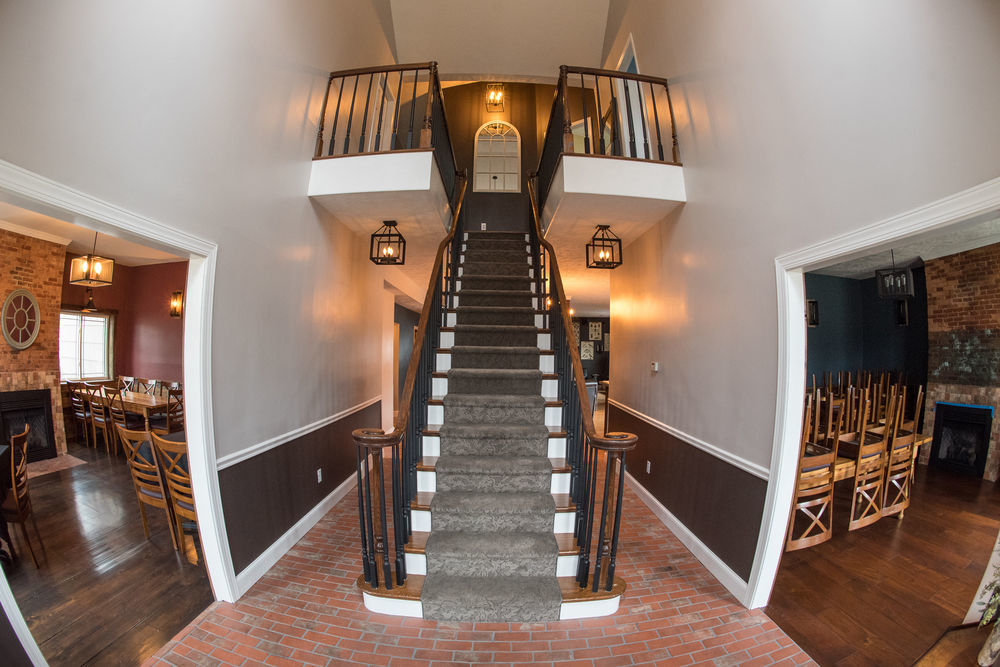 Creekside Inn Oneida エクステリア 写真